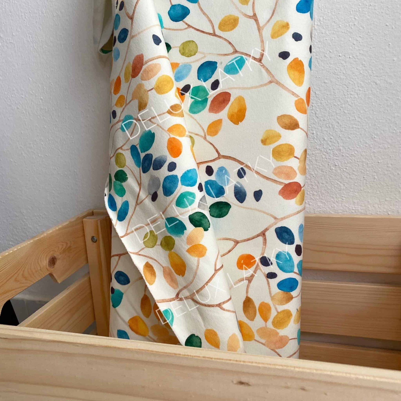 DESIGN.ÚPLET - Barevné lístky