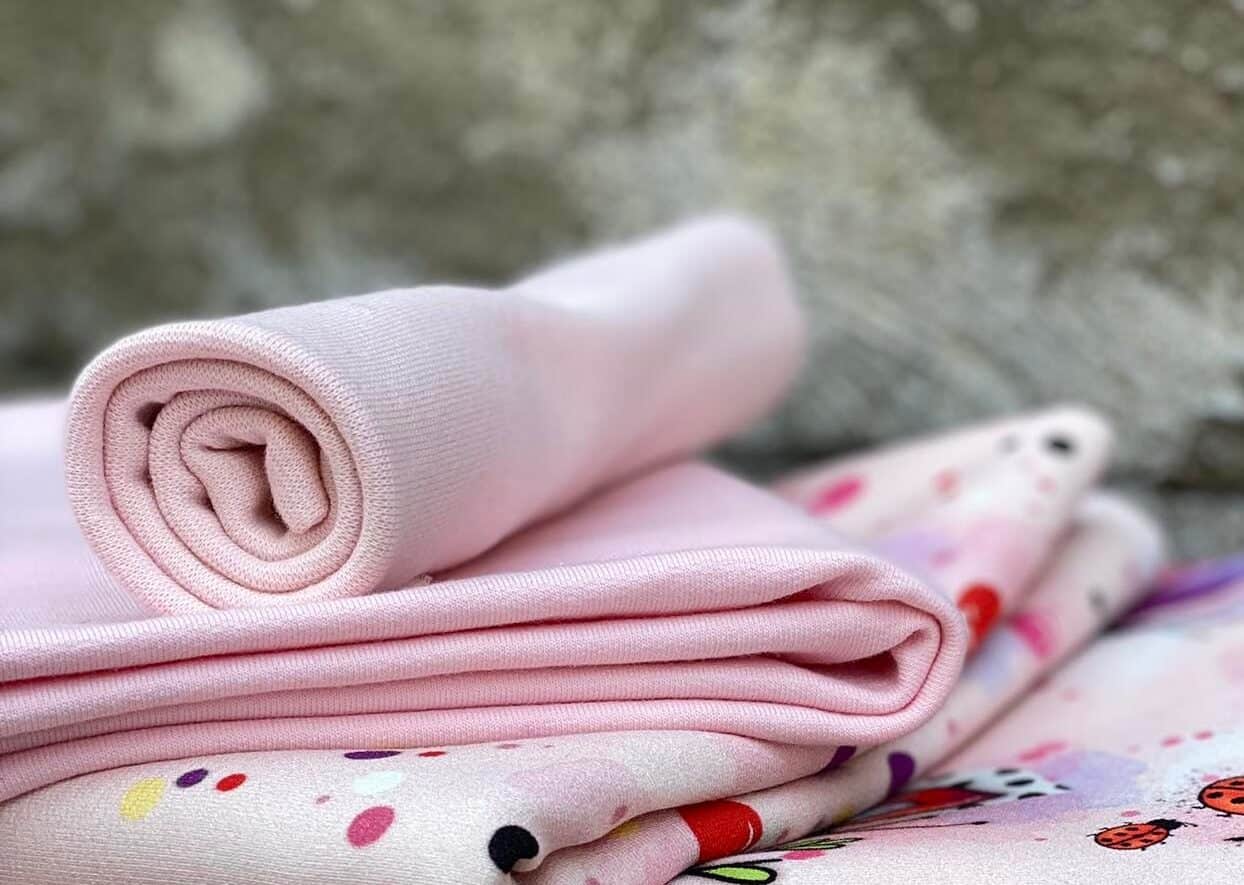 NÁPLET HLADKÝ - BABY PINK M