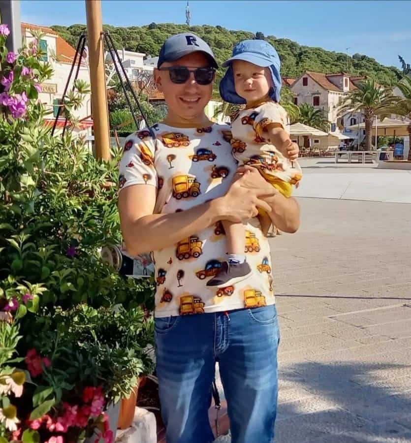 AUTORSKÝ VZOR ÚPLET: Auta na silnici modro-šedá - Obrázek 7
