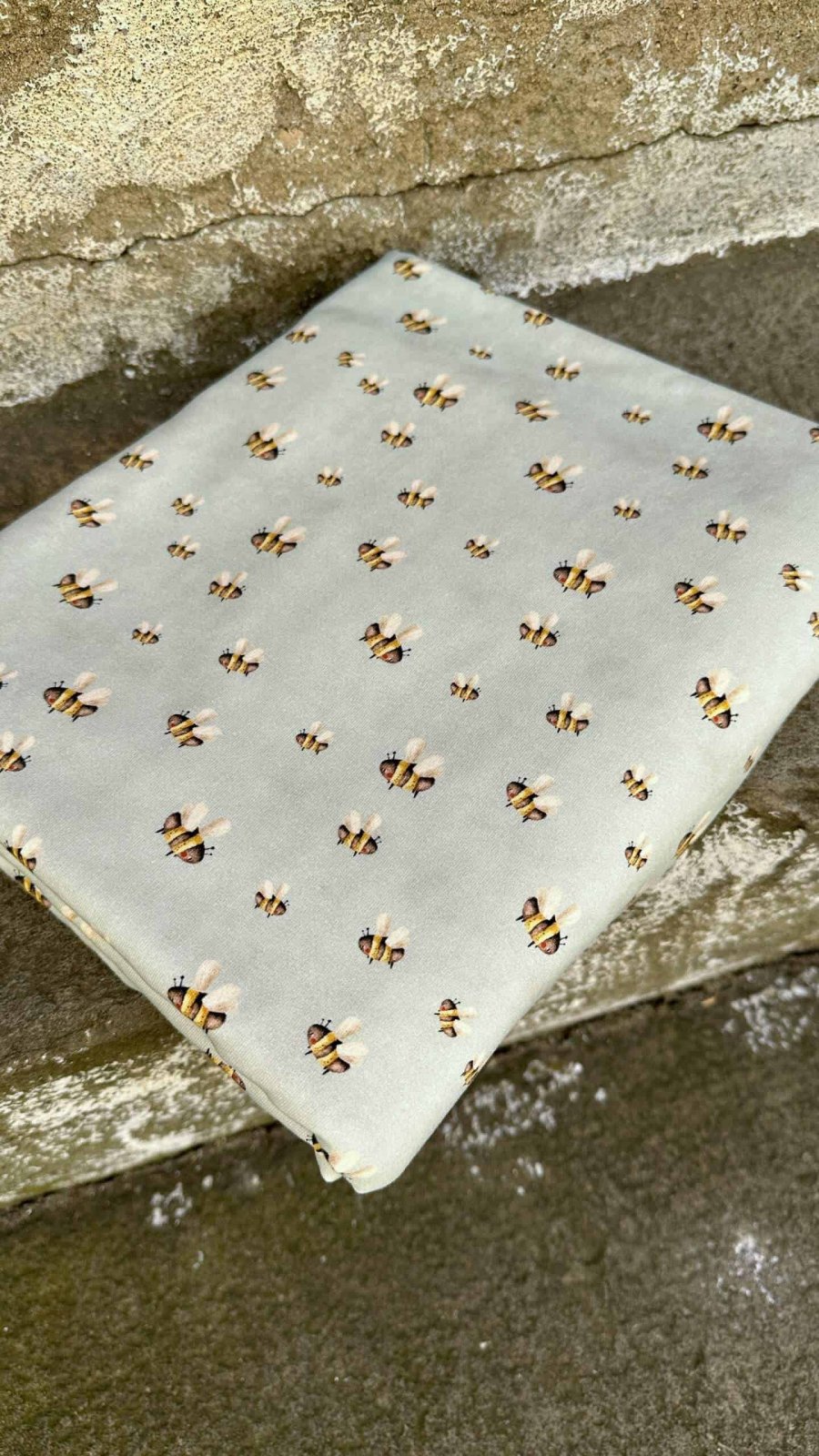 DESIGNOVKA - LÉTAJÍCÍ VČELKY - Obrázek 2