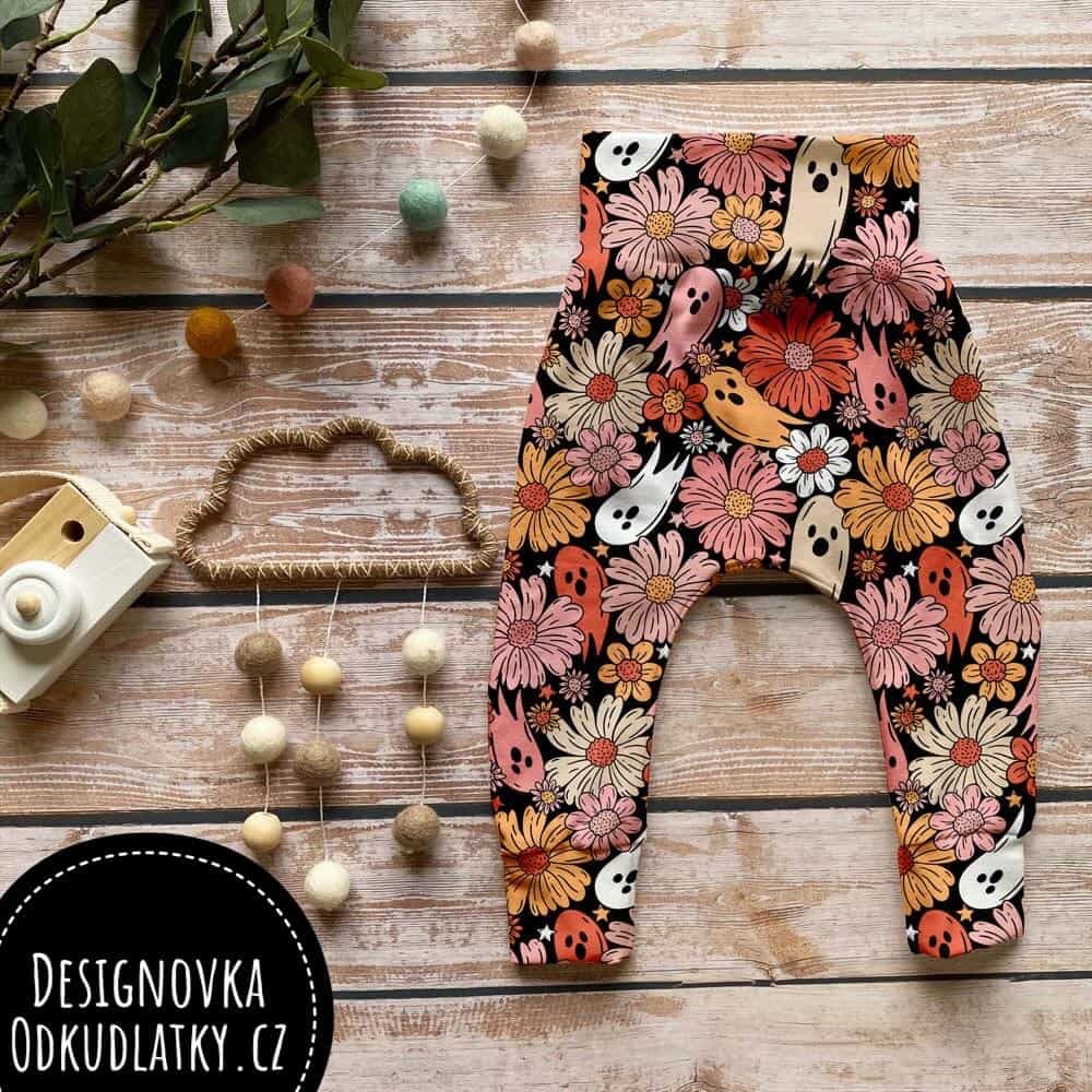 DESIGN. ÚPLET: Duchové a květy