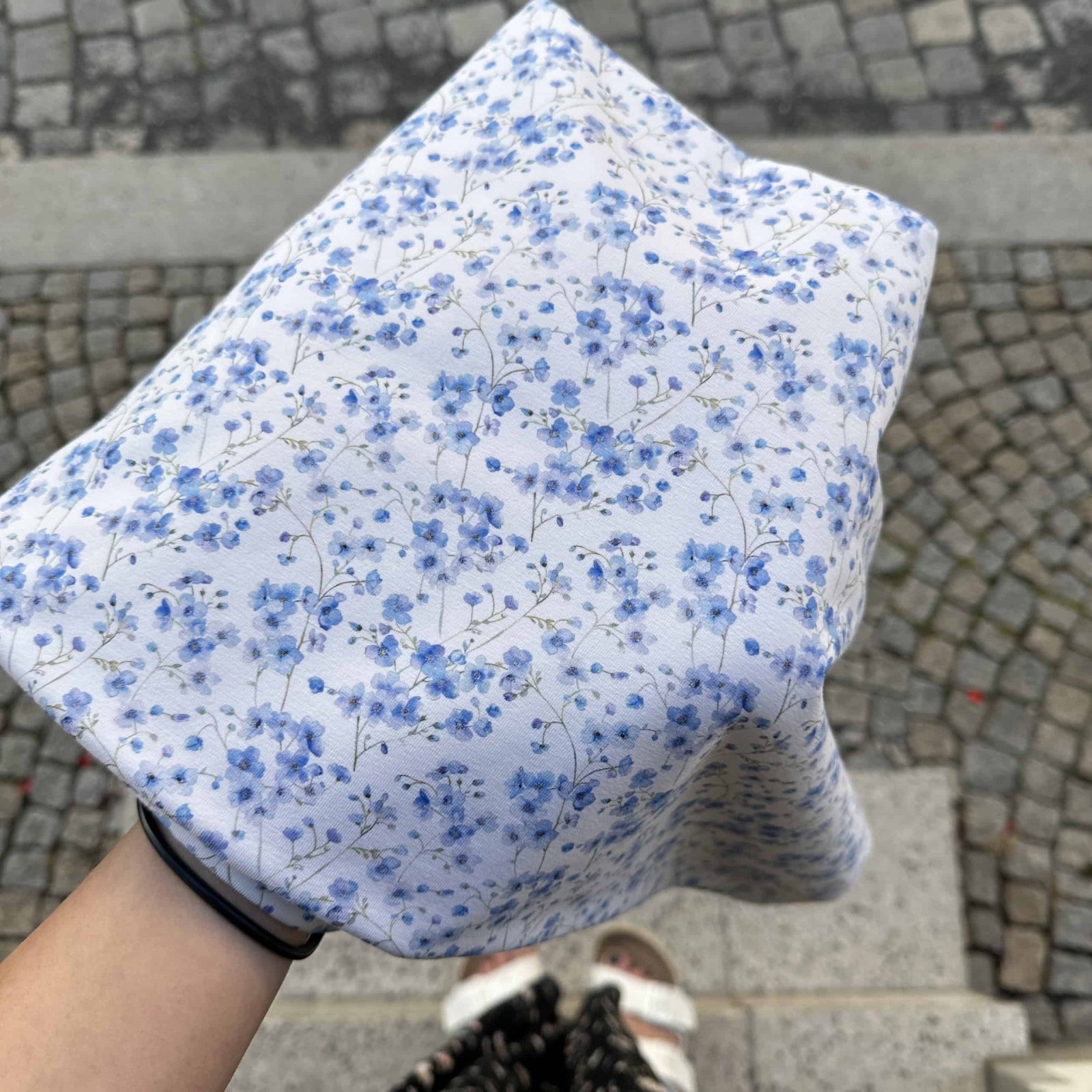 DESIGNOVÝ ÚPLET: Pomněnky se stonky - Obrázek 2