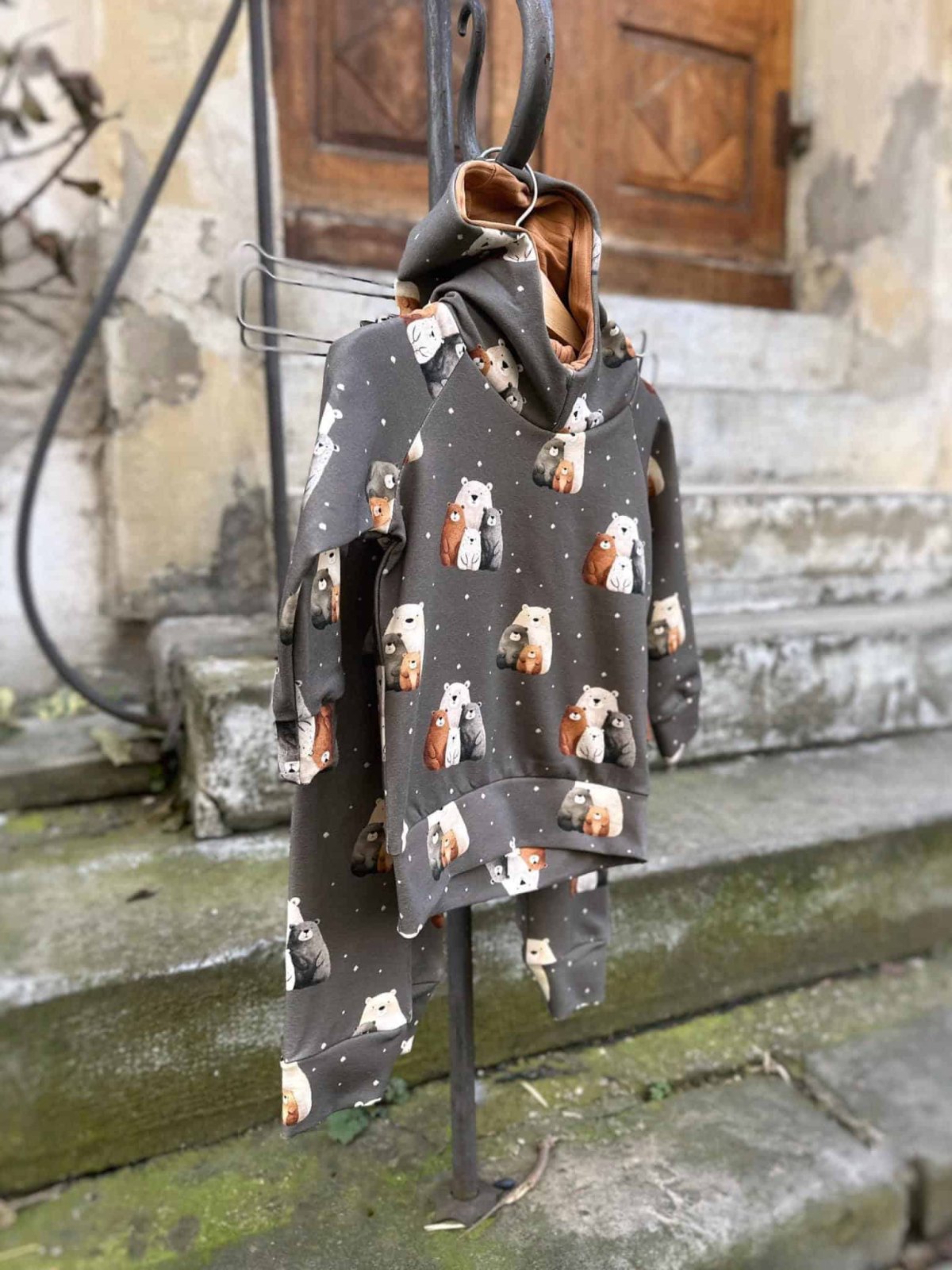 Design. TEPLÁKOVINA: ČTYŘI MEDVĚDI #limitededition - Obrázek 3