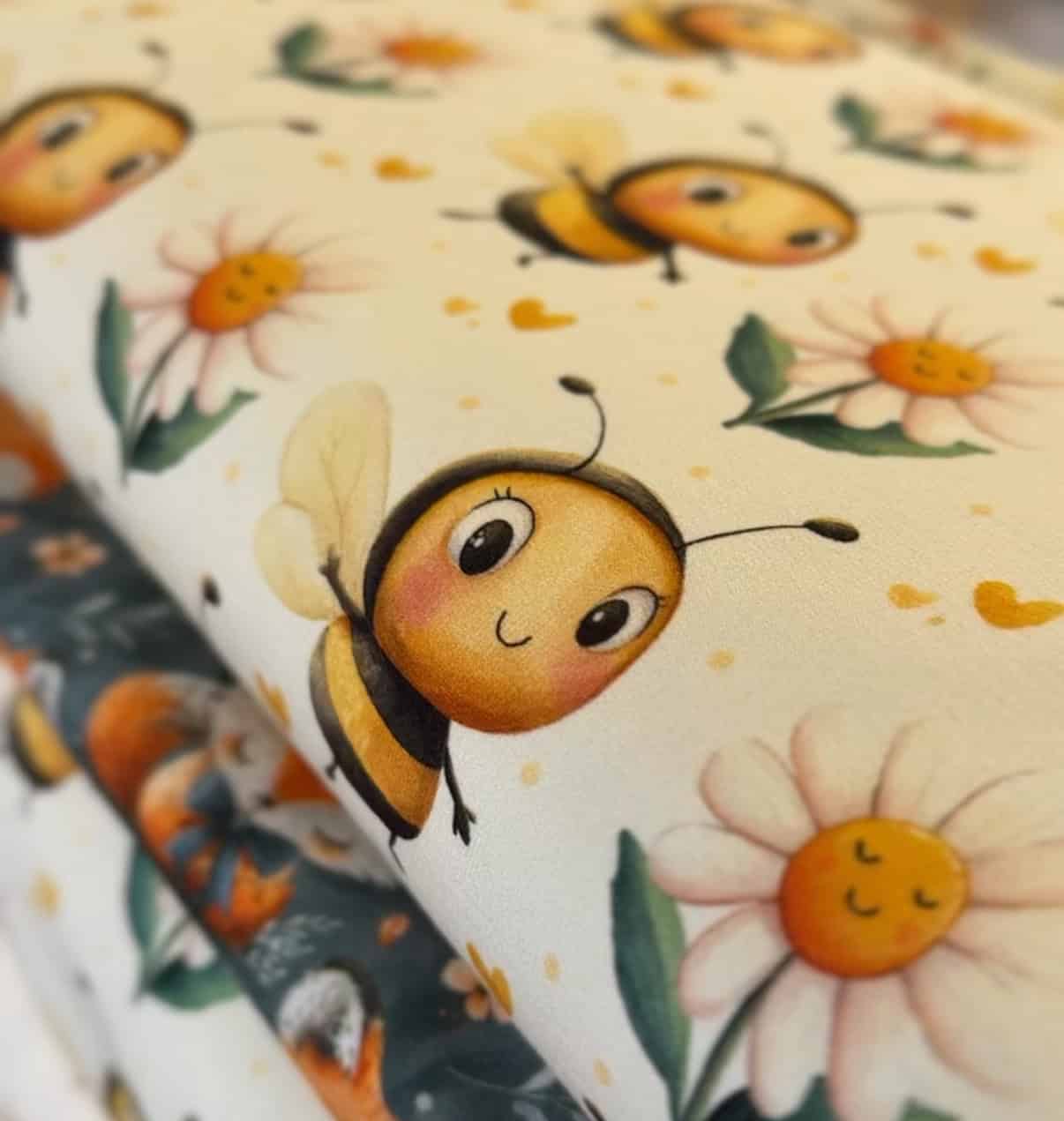 DESIGNOVKA: Malovaná včelka - Obrázek 2